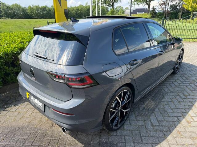 Volkswagen GOLF 2.0 TSI 195 kW Pano / IQ Light / HenK / DCC / Keyless