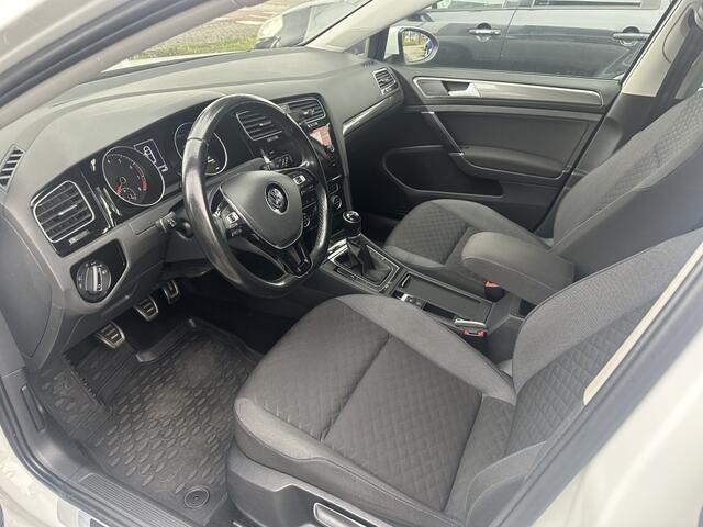 Volkswagen GOLF 1.0 TSI Highline