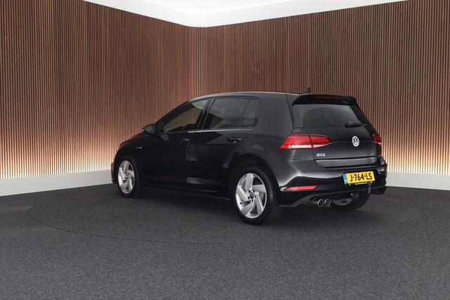 Volkswagen GOLF 1.4 TSI 204pk PHEV GTE Trekhaak LED ACC Navigatie Parkeersensoren