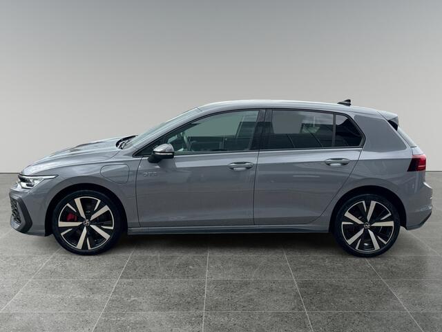 Volkswagen GOLF 1.5 272pk eHybrid GTE Dodehoeksensor 'Side Assist' | Achteruitrijcamera | Black Style Pakket