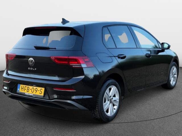 Volkswagen GOLF 1.5 TSI R-Line Business | Stuurwielverwarming | Stoelverwarming | PDC