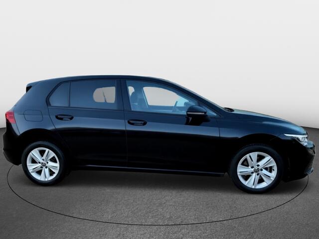 Volkswagen GOLF 1.5 TSI R-Line Business | Stuurwielverwarming | Stoelverwarming | PDC