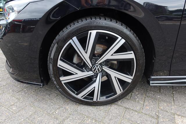 Volkswagen GOLF 1.5 eTSI R-Line 150PK Automaat Stoel,- Stuurverwarm. I Camera I VOL