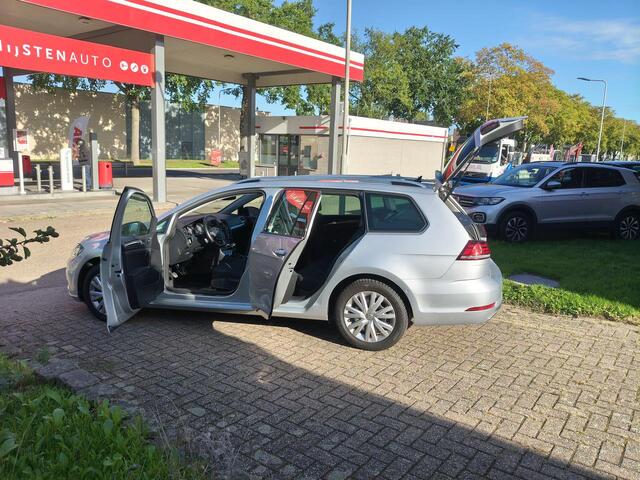 Volkswagen GOLF VARIANT 1.0 TSI Comfortline, Navi, Ad.cruise, PDC v+a
