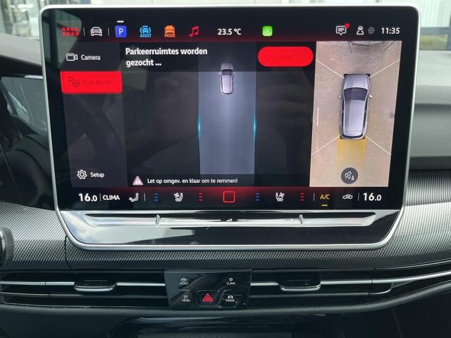 Volkswagen GOLF 2.0 TSI GTI Clubsport | Pano.Dak/Head-Up/Winter-Pakket/Akrapovic Uitlaatsysteem/Apple CarPlay-Android Auto