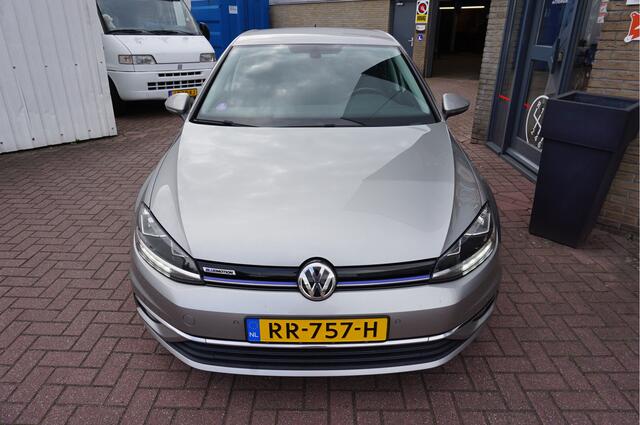 Volkswagen GOLF 1.5 TSI Comfortline