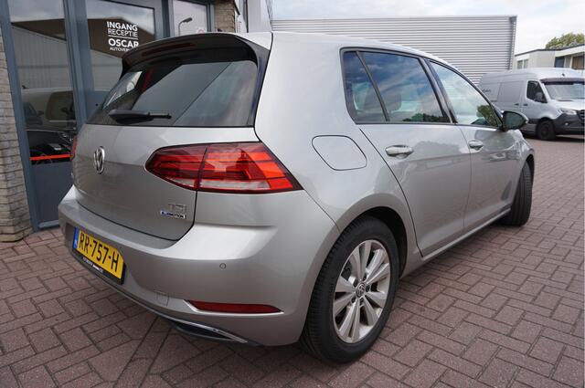 Volkswagen GOLF 1.5 TSI Comfortline