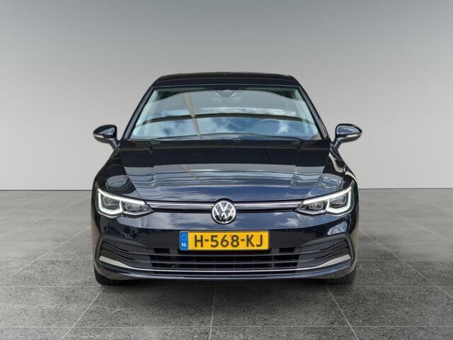 Volkswagen GOLF Style 1.5 TSI 130pk | TREKHAAK | LED MATRIX | 18" LM-VELGEN | ELEKTR. STOEL + MASSAGE | NAVI | APPLE CARPLAY / ANDROID AUTO | NL AUTO! |