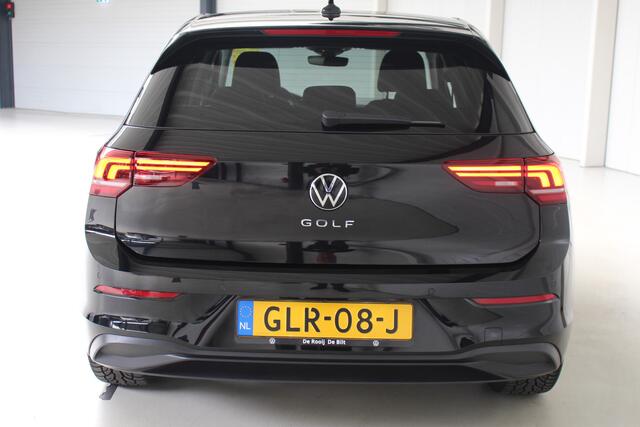 Volkswagen GOLF 1.5 TSI Life Edition Apple Carplay | Climate Control | Parkeercamera | 4-seizoenenbanden