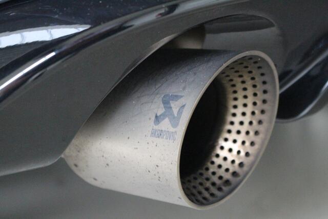 Volkswagen GOLF 2.0 TSI GTI TCR Panoramadak | Akrapovic | DCC | 19" Reifnitz | Active Lightning |