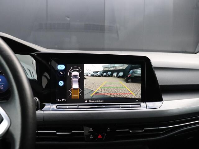 Volkswagen GOLF 1.5 eTSI Style | DSG | MEMORY | ALCANTARA | CAMERA | STOELVERW. | APPLE CARPLAY | ADAPT. CRUISE |
