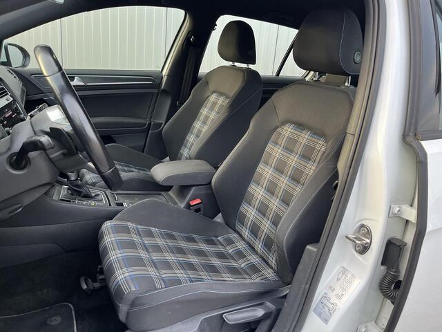 Volkswagen GOLF 1.4 TSI PHEV GTE Standkachel, LED, Apple Carplay/Android Auto, ACC,