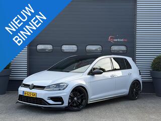 volkswagen-golf-2.0-tsi-4motion-r-405-pk--akrapovic---panora