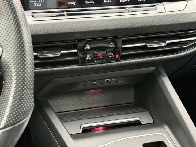 Volkswagen GOLF 2.0 TSI GTI Clubsport - 300PK - Sfeerverlichting - Apple Carplay