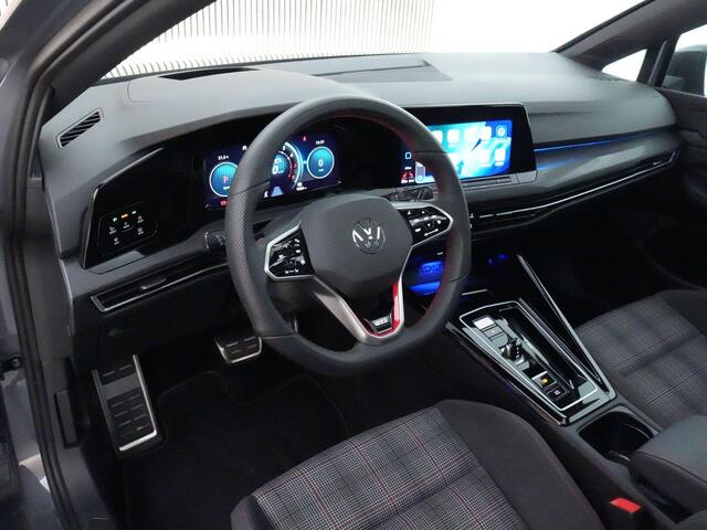 Volkswagen GOLF GTI 2.0 245pk TSI |BTW|panoramadak|HUD|IQ Light|camera|cruise control|sfeerverlichting|18"|DAB|stoelverwarming|