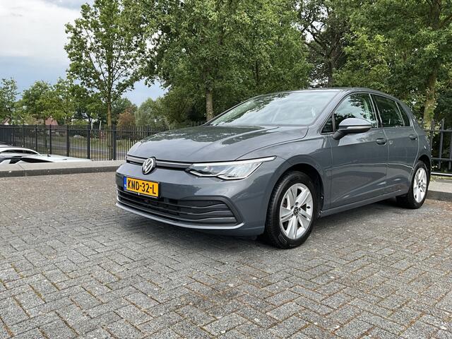 Volkswagen GOLF 1.5 TSI 131PK Life Business | LED | Stuur- stoelverw. | ACC | Climate | AppConnect | PDC