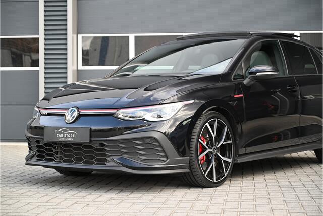 Volkswagen GOLF 2.0 TSI GTI CLUBSPORT 300 PK / PANO / LEDER / IQ LIGHTS / STOELKOELING / CAMERA / MEMORY / ACC