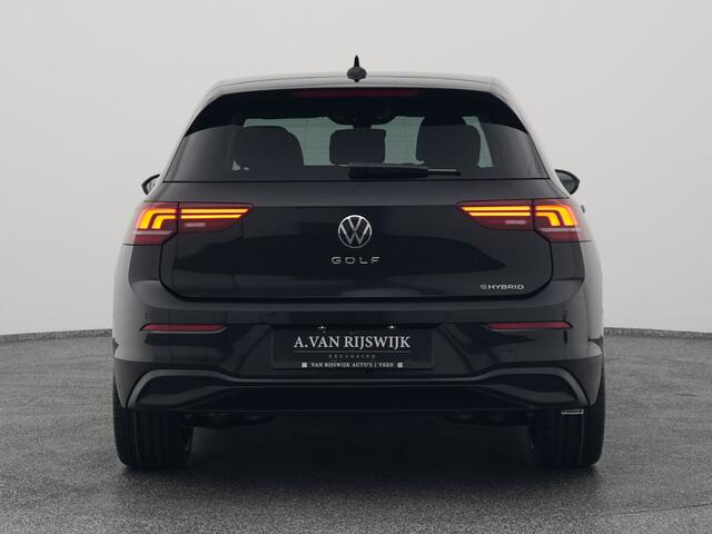 Volkswagen GOLF 1.5 eHybrid Life Edition | CAMERA | ADAPTIVE | STOEL- EN STUURVERW.