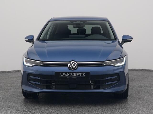 Volkswagen GOLF 1.5 eHybrid Life Edition | CAMERA | ADAPTIVE | STOEL- EN STUURVERW.