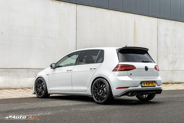 Volkswagen GOLF 2.0 TSI 4Motion R