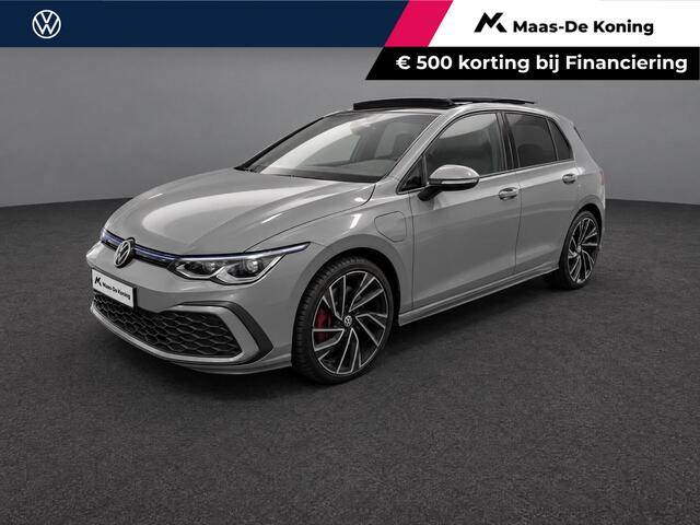Volkswagen GOLF 1.4 eHybrid 245pk DSG GTE · Panoramadak · Camera · Head-Up Display · Inklap. Trekhaak · Apple/Android Car Play · Parkeerassistent · Garantie t/m 19-12-2026 of 100.000km