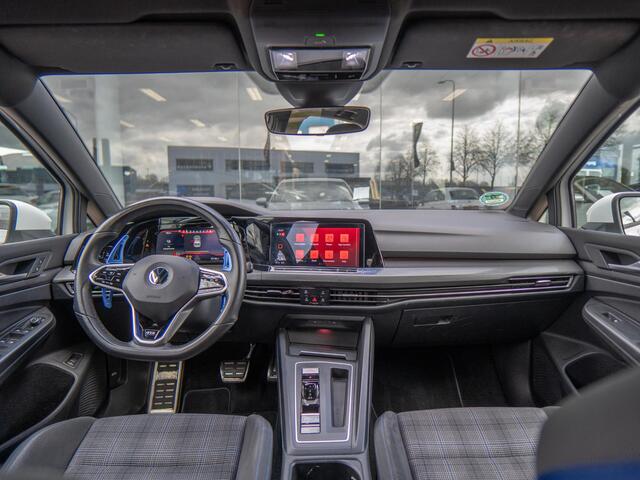 Volkswagen GOLF 1.4 eHybrid GTE | ACC | Stuurverwarming | Apple CarPlay & Android Auto