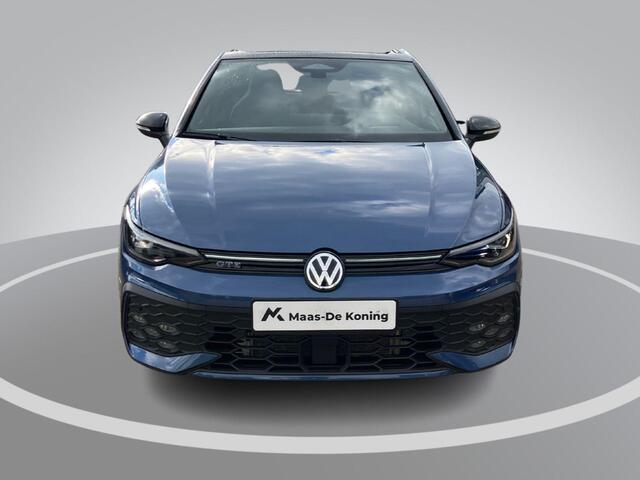 Volkswagen GOLF 1.5eHybrid 200kW/272PK GTE Black Style · Panoramadak · Trekhaak · Camera · Apple/Android Car Play · Garantie t/m 10-09-2030 of 10000km.