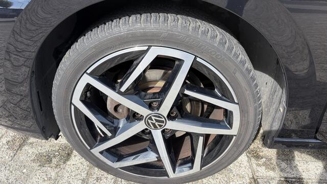 Volkswagen GOLF 1.5 eTSI Automaat allesomvattend STYLE Pakket