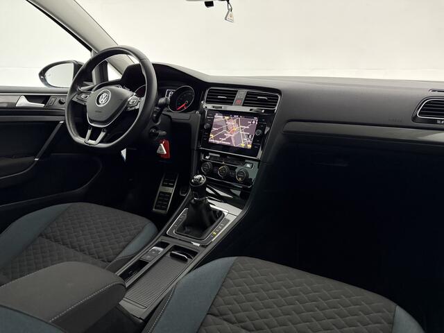 Volkswagen GOLF 1.0 TSI Highline | Cruise | Carplay | Clima | Navi | LED | Parkeersens.