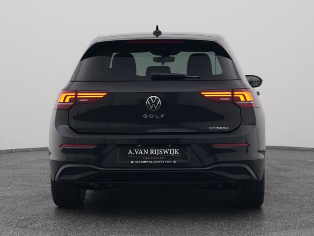 Volkswagen GOLF 1.5 eHybrid Life Edition | CAMERA | ADAPTIVE | STOEL- EN STUURVERW.
