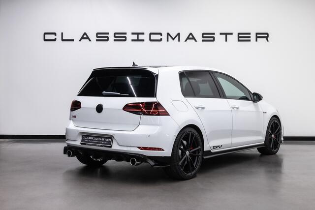 Volkswagen GOLF 2.0 TSI GTI TCR