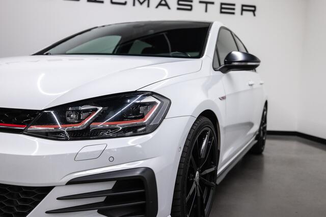 Volkswagen GOLF 2.0 TSI GTI TCR
