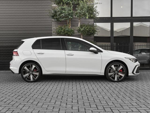 Volkswagen GOLF 1.4 eHybrid GTE Navi Carplay ACC Virtual Cockpit