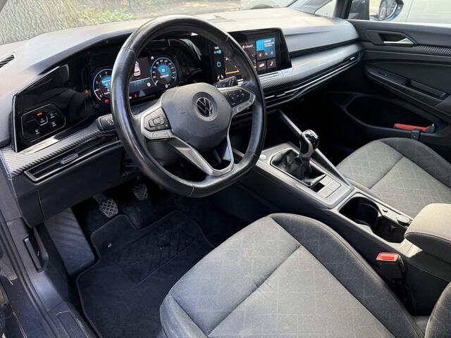 Volkswagen GOLF 1.5 TSI Life Business