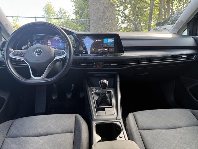 Volkswagen GOLF 1.5 TSI Life Business