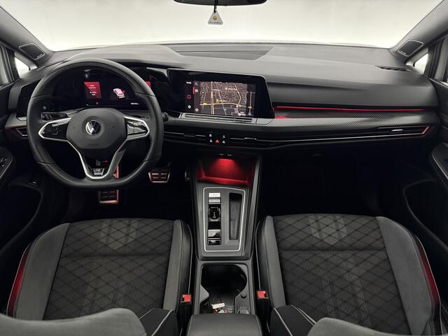 Volkswagen GOLF Variant 1.5 eTSI R-Line | Virtual | Sfeer | H/K | IQ-Lights | Camera | Cruise | Carplay | Parkeersens. | NAP