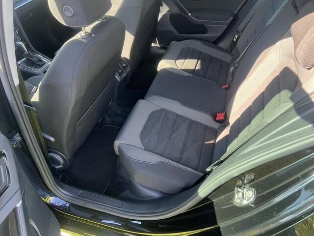 Volkswagen GOLF Variant 1.5 TSI Highline Business R