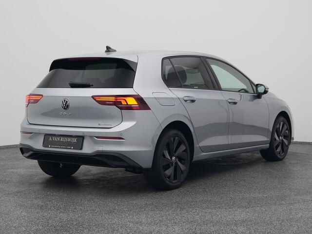 Volkswagen GOLF 1.5 eHybrid Life Edition | CAMERA | ADAPTIVE | STOEL- EN STUURVERW.