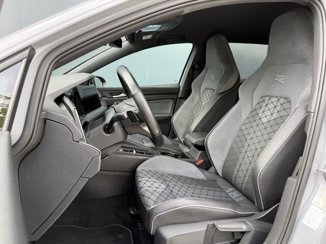 Volkswagen GOLF Variant BWJ 2022 | 1.5 eTSI 131PK R-Line AUTOMAAT | TREKHAAK | 19'' LMV | SPORSTOELEN | PDC | LED | NAVI | CLIMA | CARPLAY |