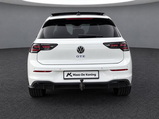 Volkswagen GOLF 1.5 272pk DSG eHybrid GTE · Panoramadak · Stoelventilatie · Camera · Elek. Voorstoel · Garantie t/m 21-09-2030 of 100.000km