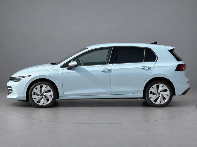 Volkswagen GOLF 1.5 eHybrid Life Edition | keyless | camera | dodehoek |