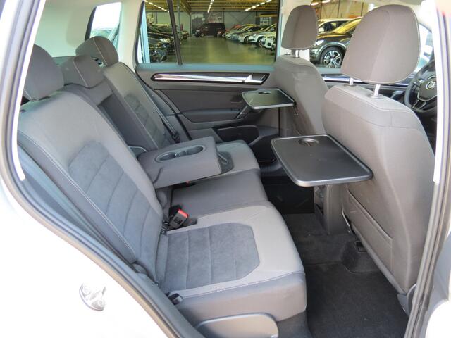 Volkswagen GOLF SPORTSVAN 1.5 TSI ACT HIGHLINE / NAVI / LED / ERGO-ACTIVE