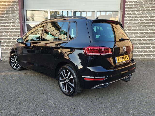 Volkswagen GOLF SPORTSVAN 1.0 TSI Trendline - trekhaak - stoelverw. - laneassist - geen bi