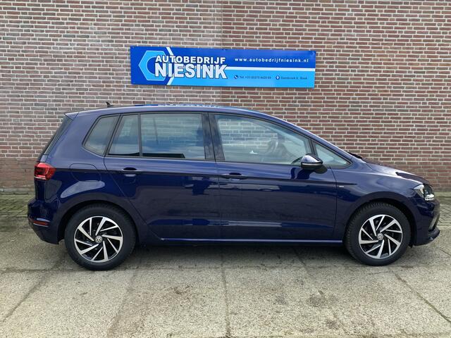 Volkswagen GOLF SPORTSVAN 1.5 TSI ACT JOIN