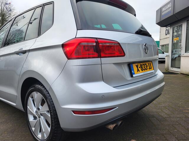 Volkswagen GOLF SPORTSVAN 1.4 TSI Lounge Xenon Adaptieve cruise control Climate control Li