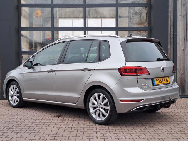 Volkswagen GOLF SPORTSVAN 1.5 TSI ACT Highline IQ.Drive | ACC | Trekhaak | Navi | PDC | Stoelverwarming | All-seasons |