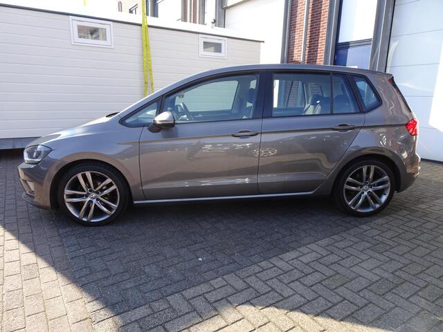 Volkswagen GOLF SPORTSVAN 1.0 TSI Trendline Navi|Airco|Carplay|PDC V+A