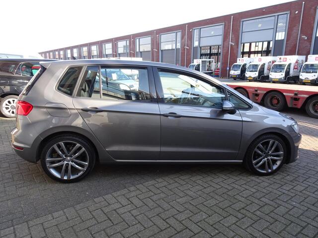 Volkswagen GOLF SPORTSVAN 1.0 TSI Trendline Navi|Airco|Carplay|PDC V+A