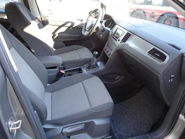 Volkswagen GOLF SPORTSVAN 1.0 TSI Trendline Navi|Airco|Carplay|PDC V+A