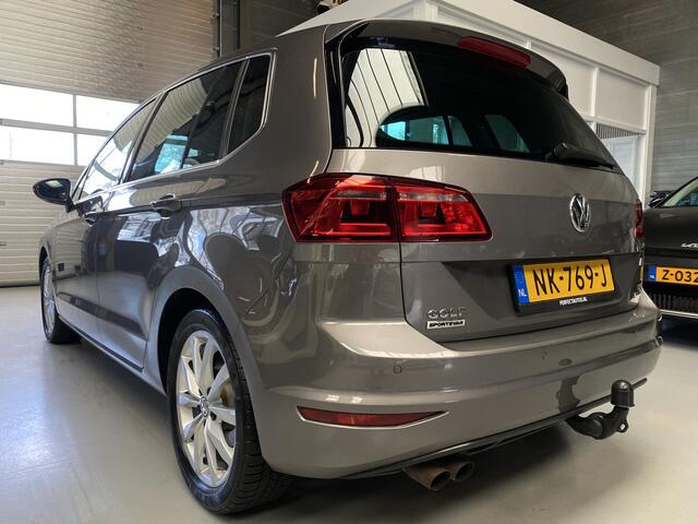 Volkswagen GOLF SPORTSVAN 1.4 TSI Connected Series Adt Cruice, E Trekhaak, PDC